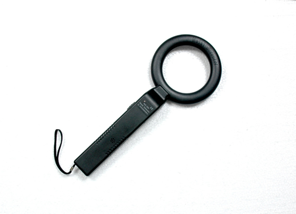 MD300手持式金属探测器