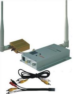 1.2G 700MW 无线影音收发器