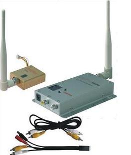 1.2G 800MW 无线影音收发器