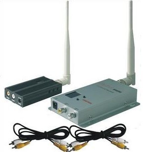 1.2G 2500MW 无线影音收发器