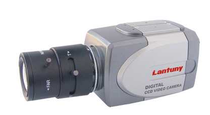 日夜型低照度摄像机