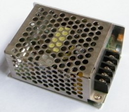 12V 2A铁壳电源