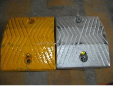 上海减速带 橡胶减速带 减速带