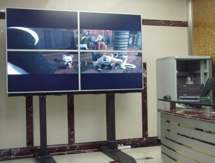 超窄边液晶拼接屏