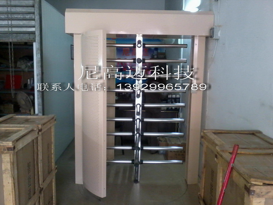 全高十字旋转门