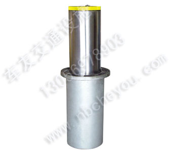 半自动升降路障