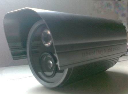 单灯阵列式红外摄像机