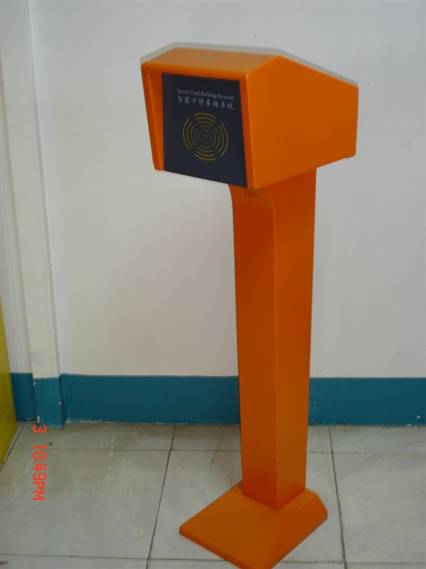 供应停车场系统简易型读卡机箱