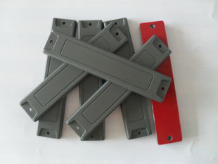 供应915M抗金属电子标签