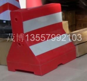 南宁茂博道路隔离墩|安全墩|路障|隔离设施|防撞设施