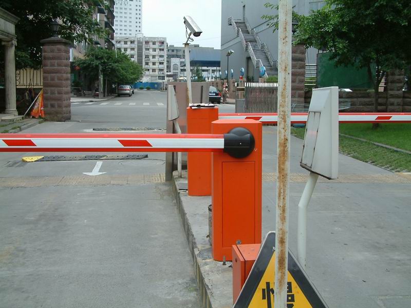 济南道闸，山东道闸，济宁道闸，济南直杆式道闸