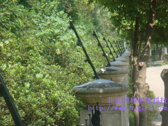 压敏震动电子围栏报警系统