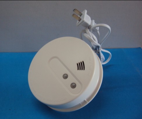 仓库高温一体防火灾报警器 点型温度探头感应器