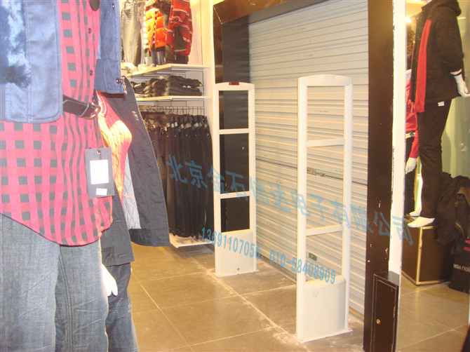 超市防盗器，超市防盗耜材，超市防盗门
