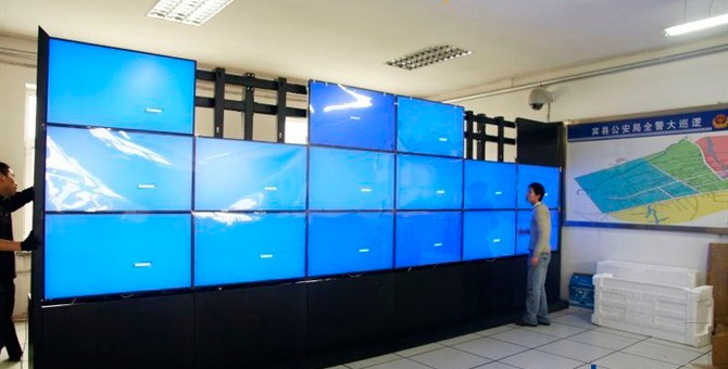 60寸液晶超窄边拼接屏（6.3mm）