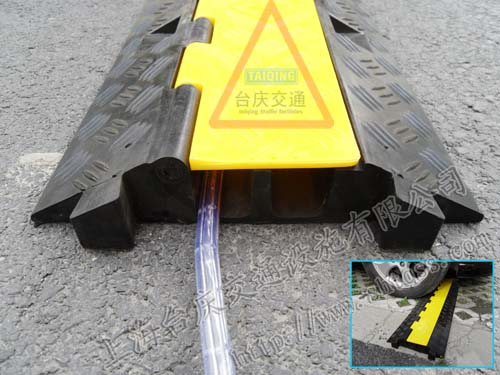 北京橡胶防护线槽 北京压线槽板 北京压线槽