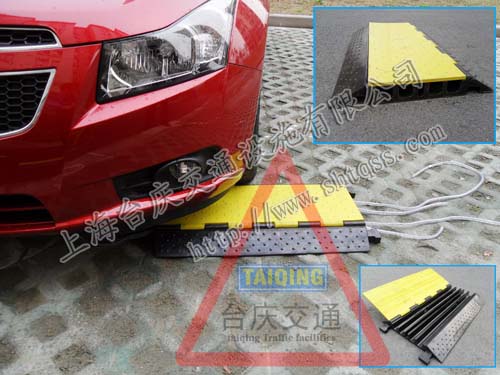 哈尔滨橡胶过线板 哈尔滨橡胶过桥板 哈尔滨电缆保护板