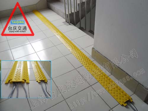 昆明舞台线槽板 昆明布线线槽 昆明线槽板厂家