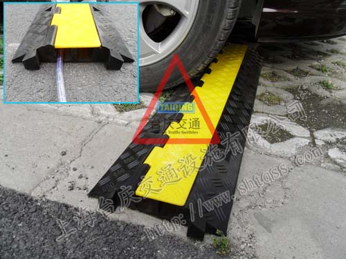 南京防压线槽 南京防踩线槽 南京线槽板