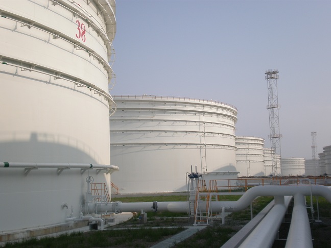 石化企业储罐消防冷却喷淋装置