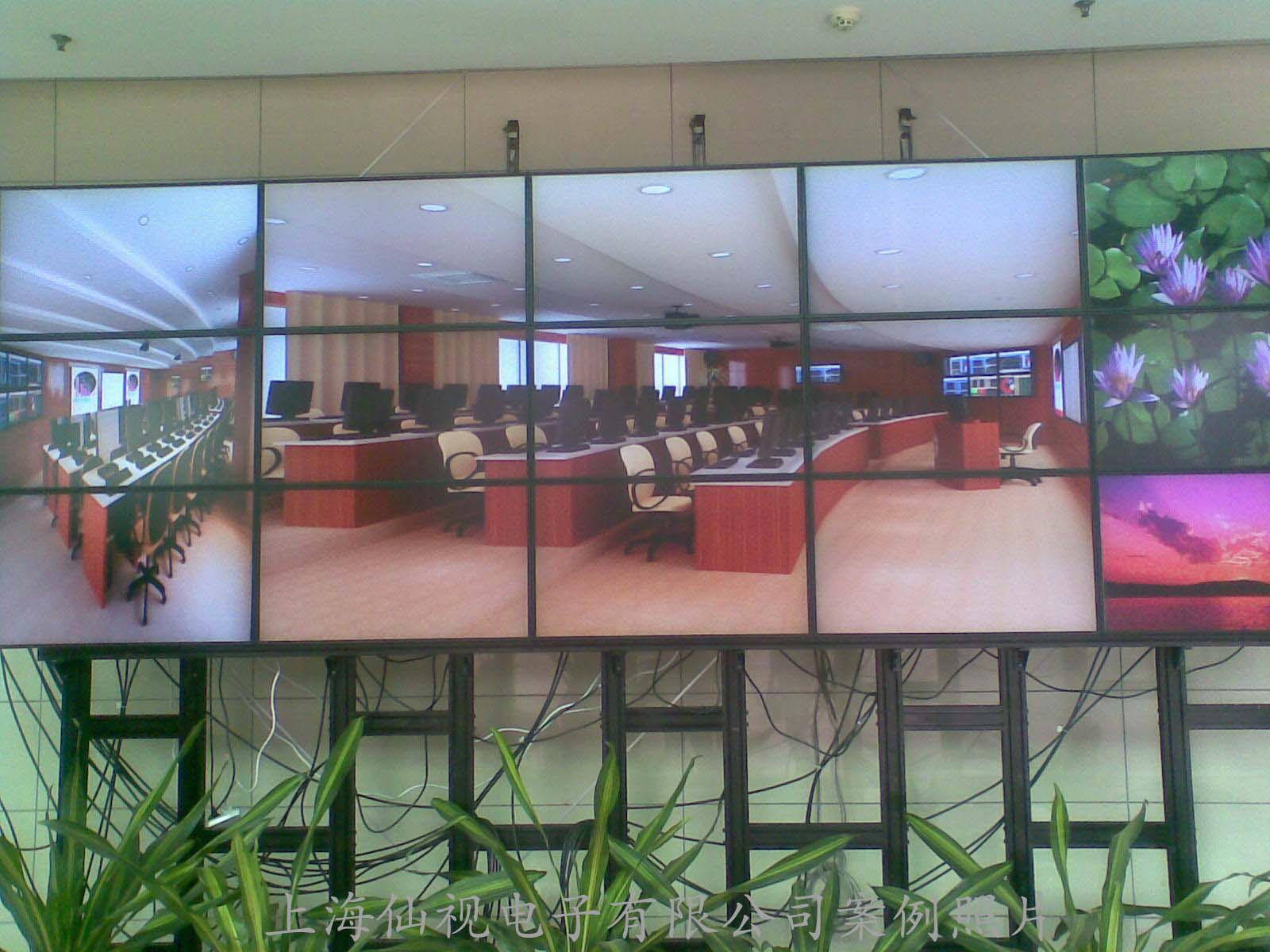 40寸窄边液晶拼接屏