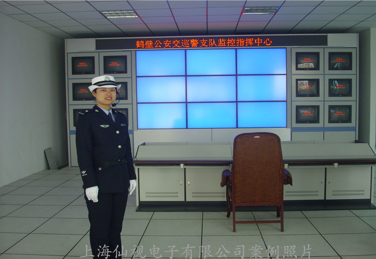 46寸窄边液晶拼接屏