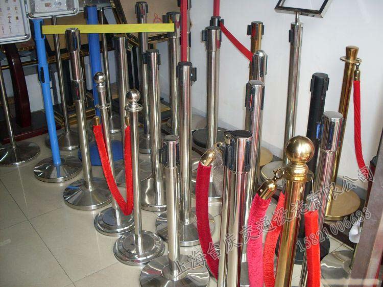 不锈钢伸缩护栏 上海不锈钢伸缩护栏 不锈钢伸缩护栏