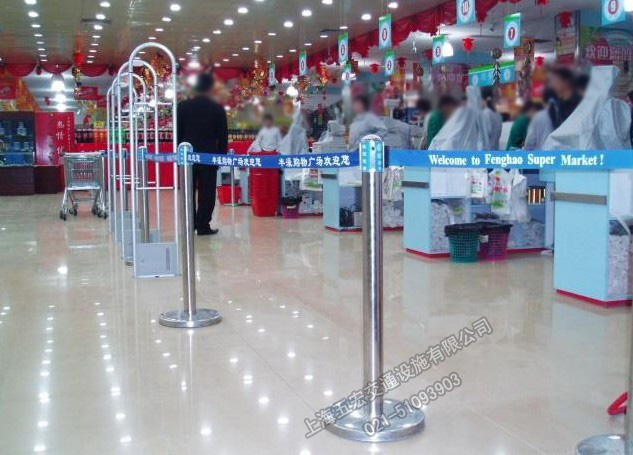 不锈钢伸缩围栏杆 一米伸缩栏杆座