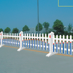 道路护栏，交通护栏 - 交通安全设施公司