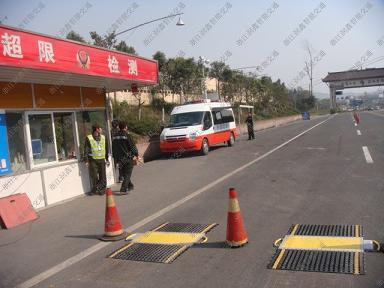 2011最新款浙江润鑫路政装备 超限电子磅