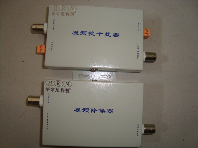 视频电梯抗干拢器