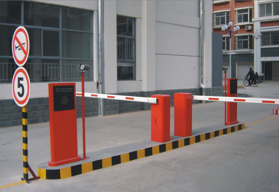 河北石家庄中距离生活小区智能卡车辆进出管理系统