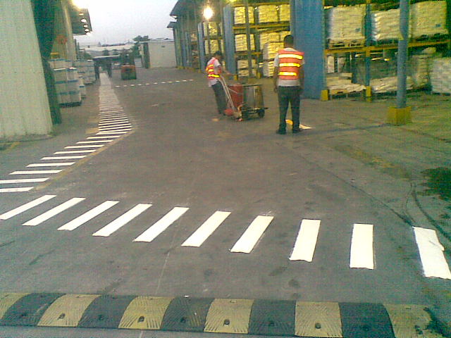 深圳划线公司，车位划线，道路划线