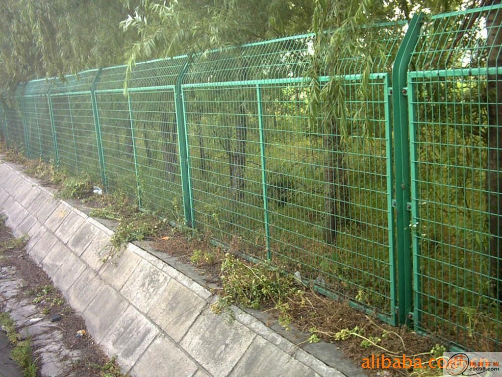 框架护栏网/广东框架护栏网/湖南框架护栏网