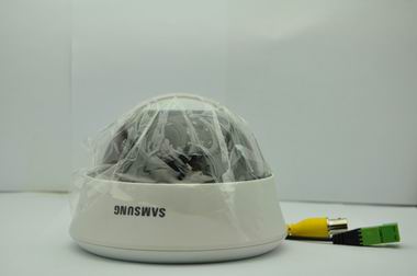 三星日夜型变焦半球摄像机SCC-B5366P