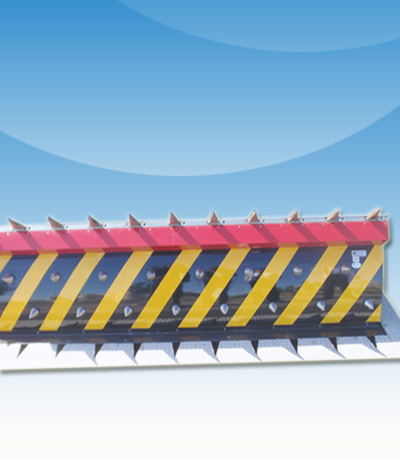 液压式翻板防撞墙