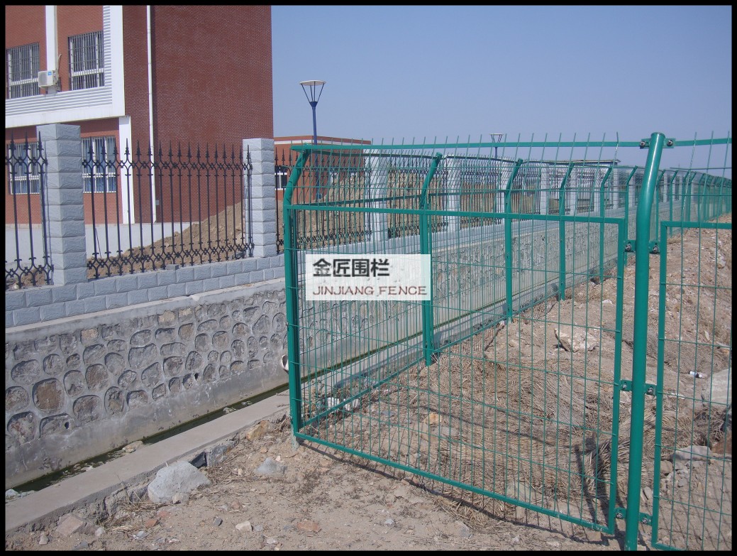 边框护栏网---安平县金匠围栏网厂