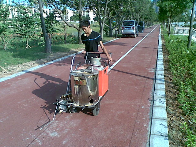 《深圳划线公司，公路划线，车位划线，厂商划线》