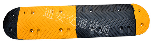 减速带橡胶减速带减速带厂家减速带价格河南减速带