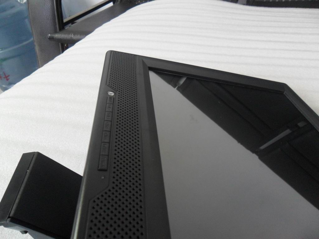 12.1寸液晶监视器（塑胶外壳）