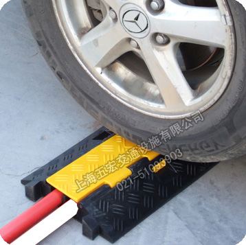 橡胶盖线板 上海盖线板 橡胶过线板