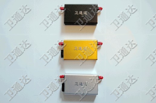 比香烟盒还小的GPS定位仪