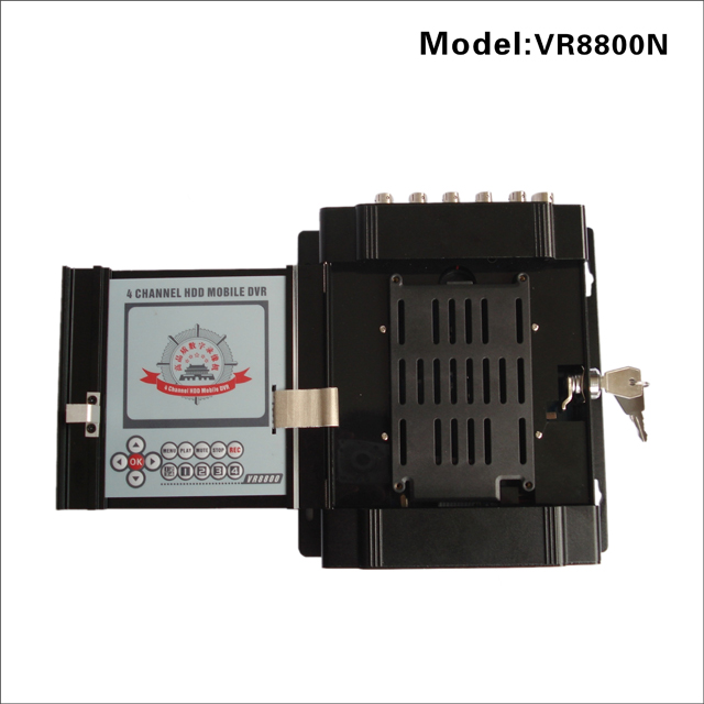 供应D1高清车载四路硬盘监控录像机
