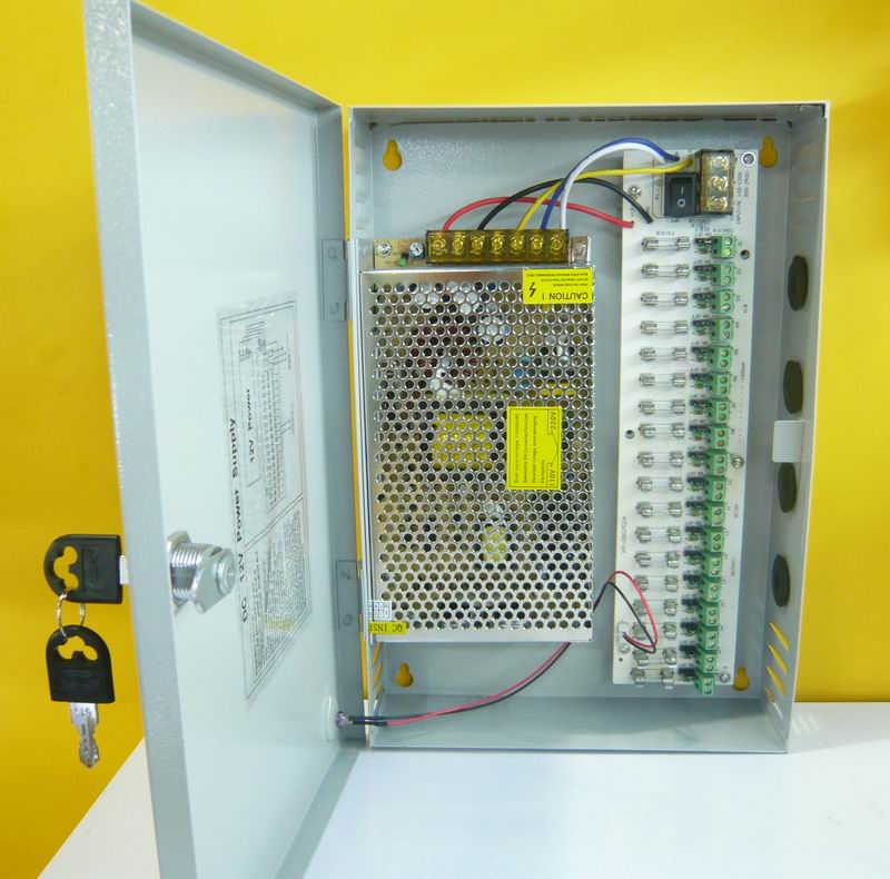 12V10A18路 集中供电源箱 开关电源
