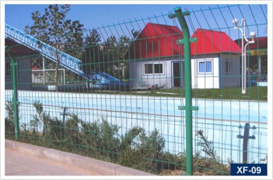 供应双边丝护栏网，公路护栏网