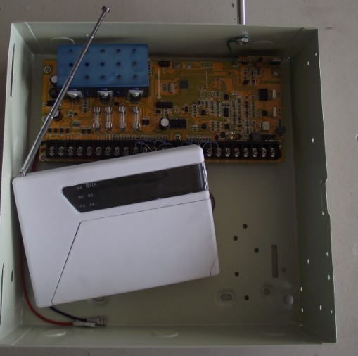 爱德宝报警主机无线总线分线兼容多功能报警主机50防区主机