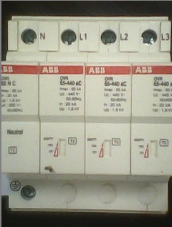 OVR  ABB 浪涌保护器
