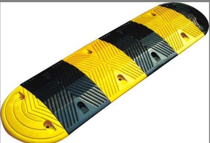 宁阳橡胶减速带|岱岳橡胶减速带