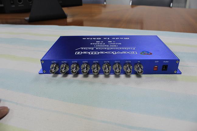 HD-SDI分配器 1 to 8