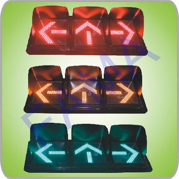 ￠400型方形出光面三合一箭头